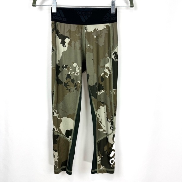 Adidas Aeroready Alpha skin Women’s S Green Camo 20” Capri Tights Running Pants - Picture 1 of 11